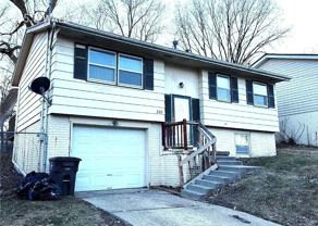205 E Wall Ave - Photo 1 of 1