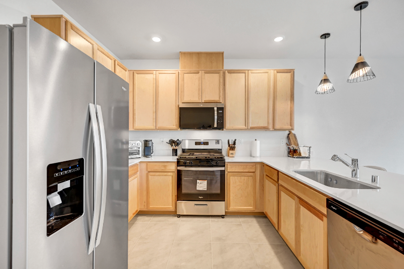 9164 Surrey Wood St - Photo 7 of 20