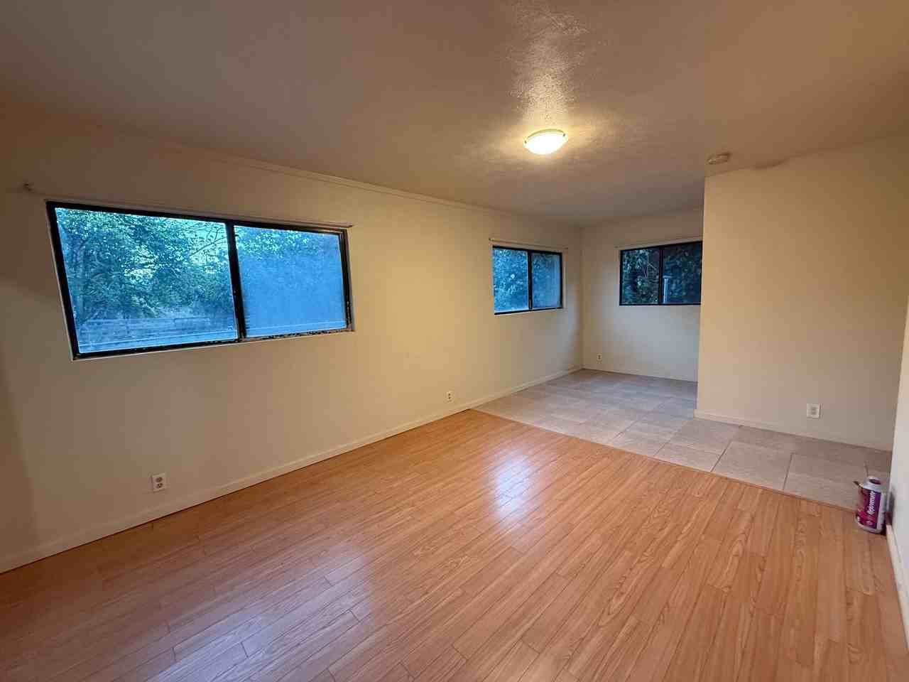 219 W Waiko Rd #F - Photo 5 of 17
