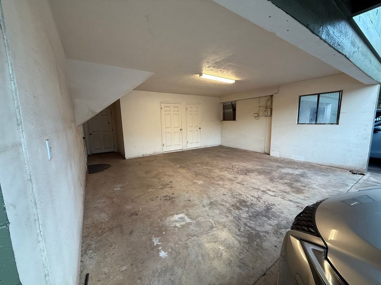 219 W Waiko Rd #F - Photo 6 of 17