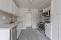 Fountainebleu Apartments - Photo 1 of 1