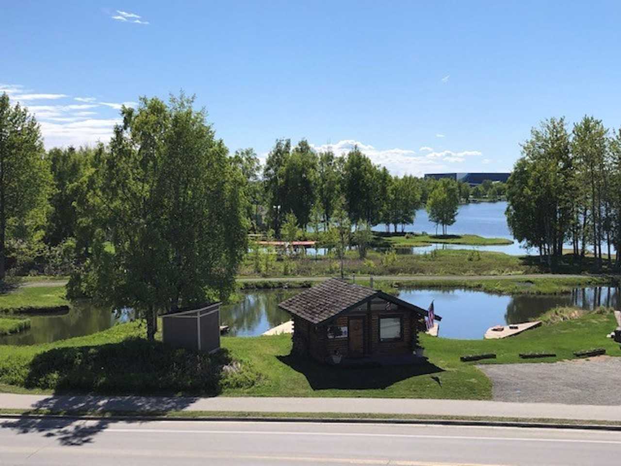 3105 Lakeshore Dr #301-1 - Photo 5 of 33
