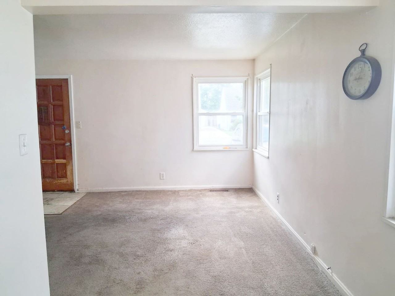 4212 Wetzel Ave - Photo 2 of 30