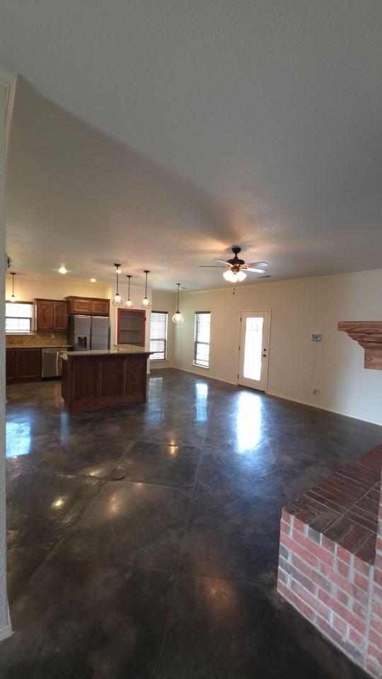 7301 Wilkerson St - Photo 4 of 22