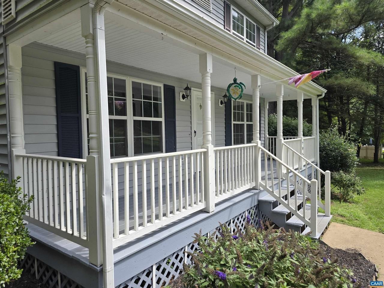 259 Spring Oaks Lane - Photo 4 of 26