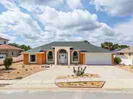 featured image of 142 Heron Dunes Dr
