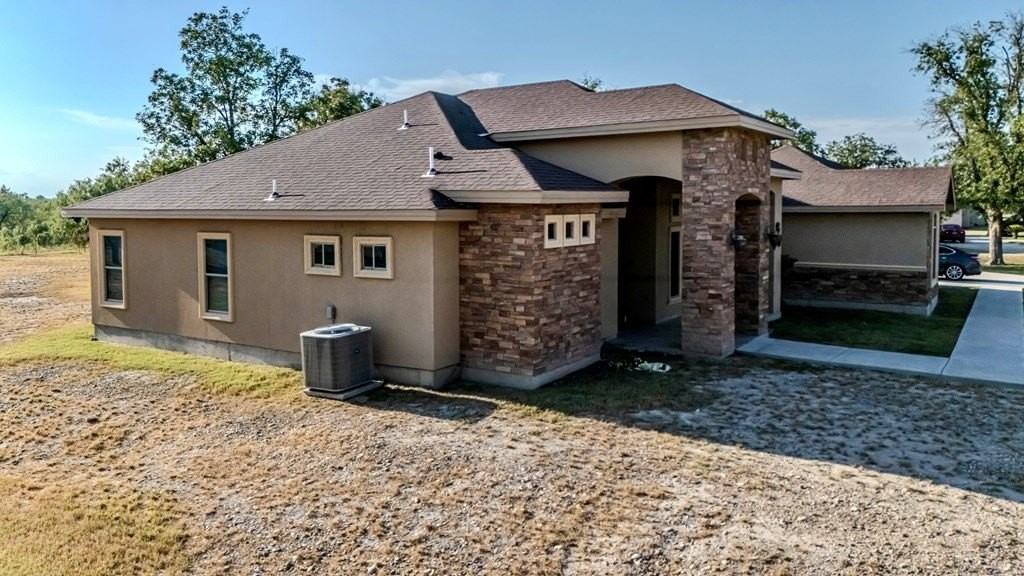 67 Eagle View Rd - Photo 5 of 50