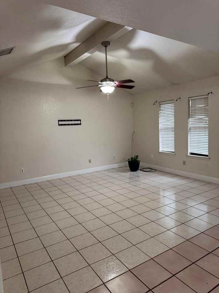 869 Paso Del Rio Blvd - Photo 5 of 20