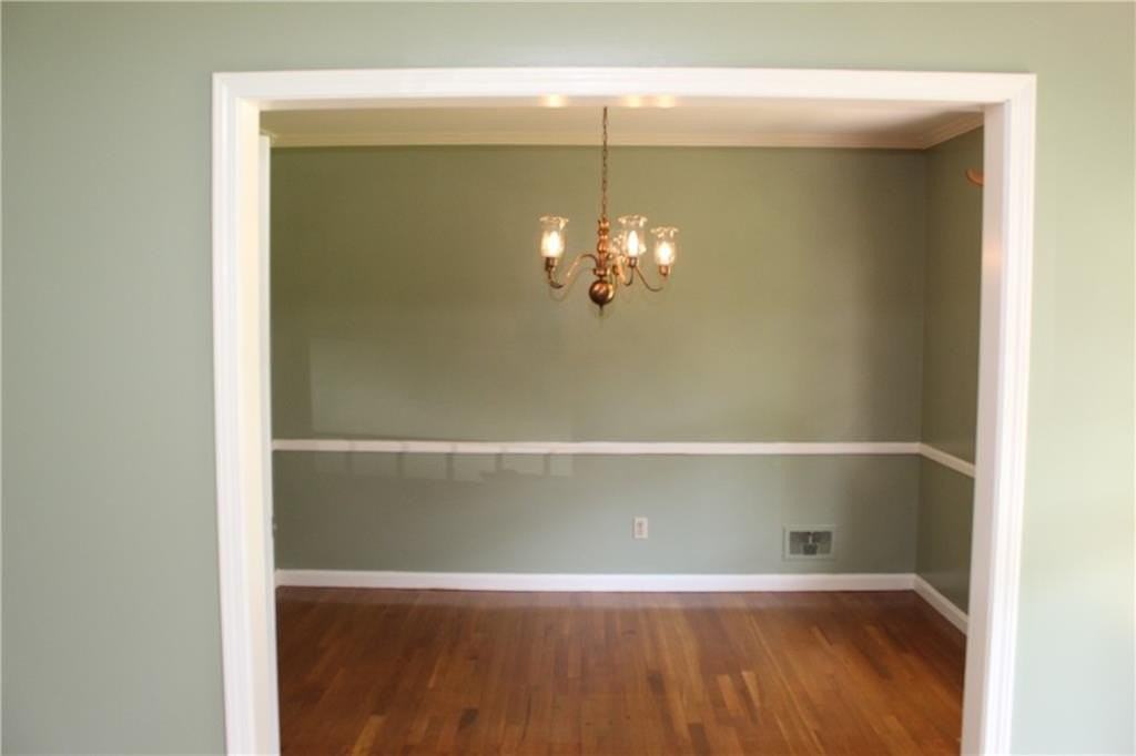 1179 Old Coach Rd - Photo 7 of 28