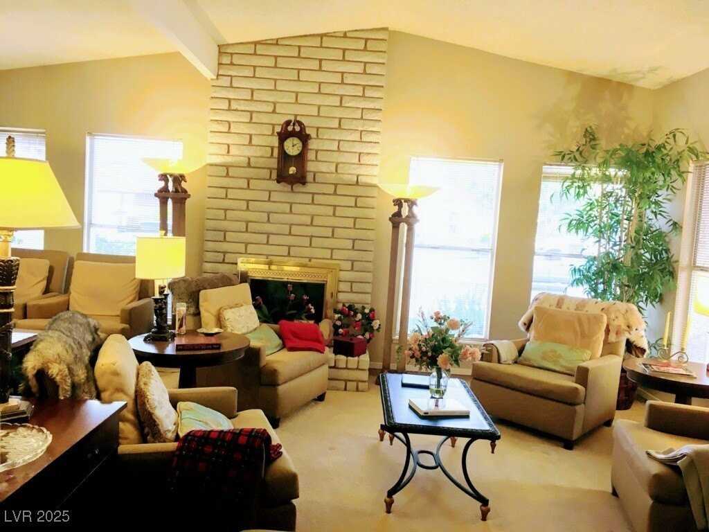 5315 Winston Dr - Photo 6 of 50