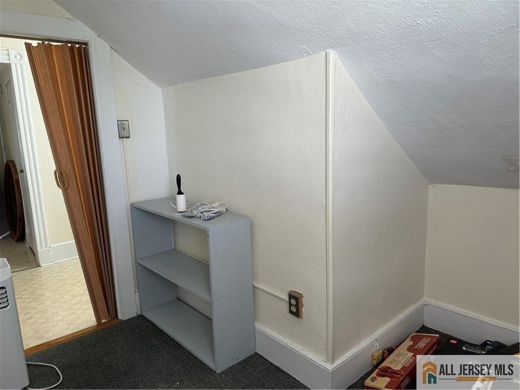 423 Cedar Ave #3 - Photo 7 of 20