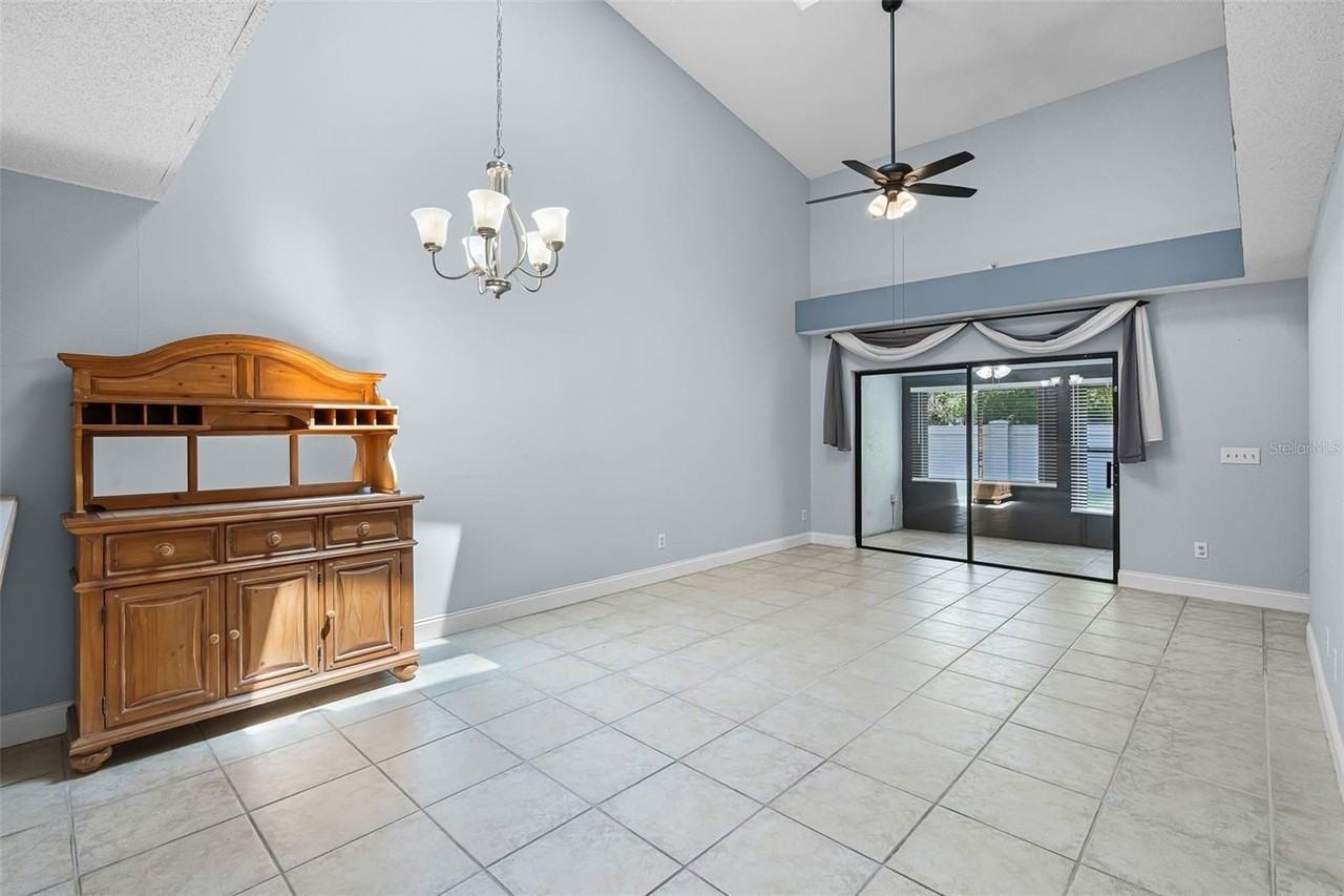 8370 Sandpoint Blvd - Photo 4 of 20