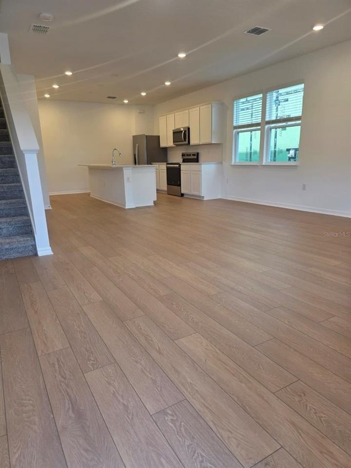 11264 Blue Bay Drive - Photo 3 of 21