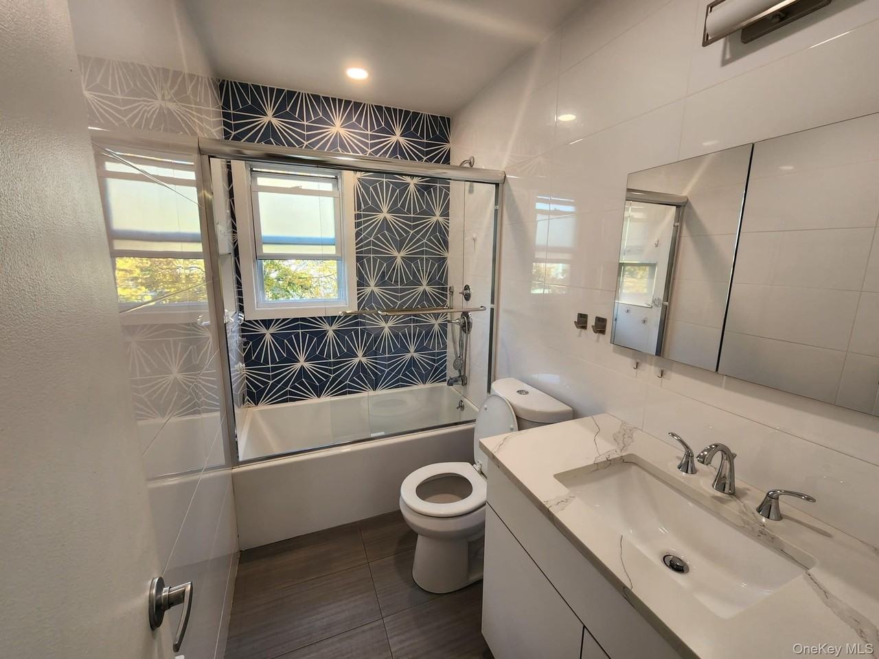 544 Cedarwood Dr - Photo 7 of 14