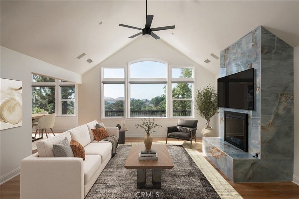 1477 Sequoia Dr - Photo 2 of 25