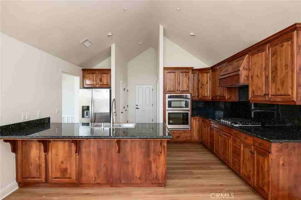 1477 Sequoia Dr - Photo 6 of 25