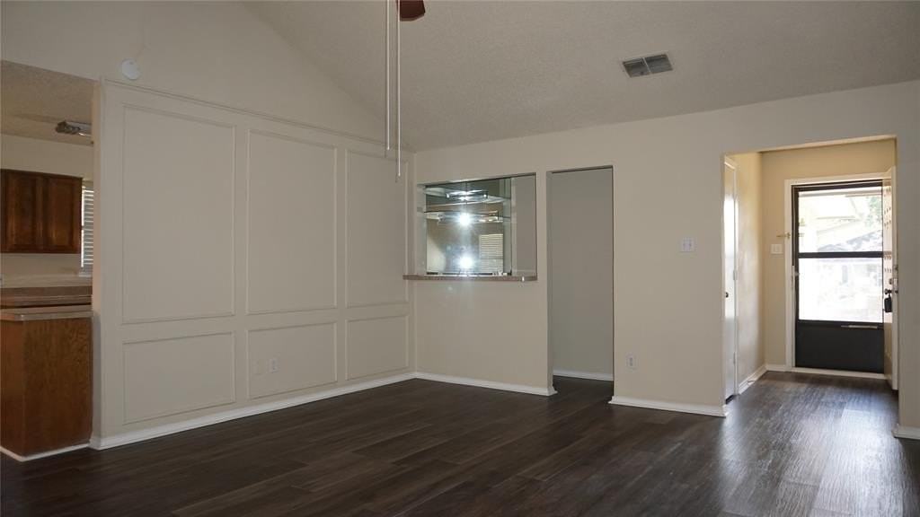 5901 Chapel Downs Ct - Photo 3 of 15