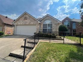2220 Wembley Wood Ln - Photo 1 of 1