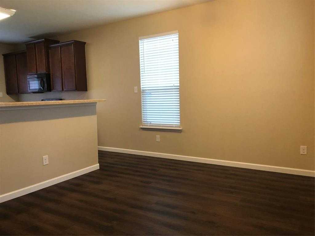 9105 Nathaniel Dr - Photo 6 of 21