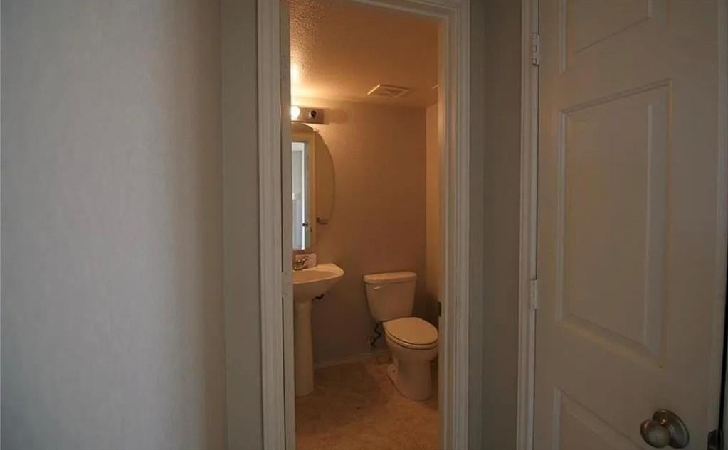 4028 Thoroughbred Trl - Photo 5 of 24