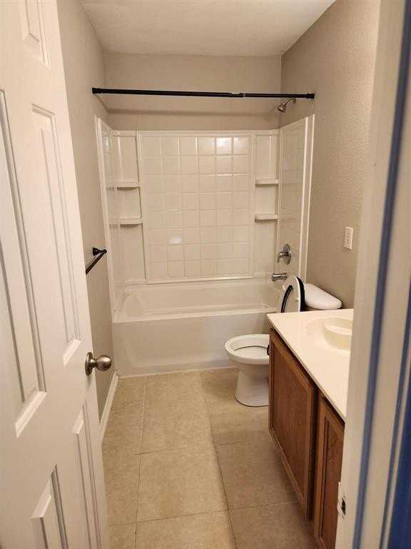 4028 Thoroughbred Trl - Photo 7 of 24