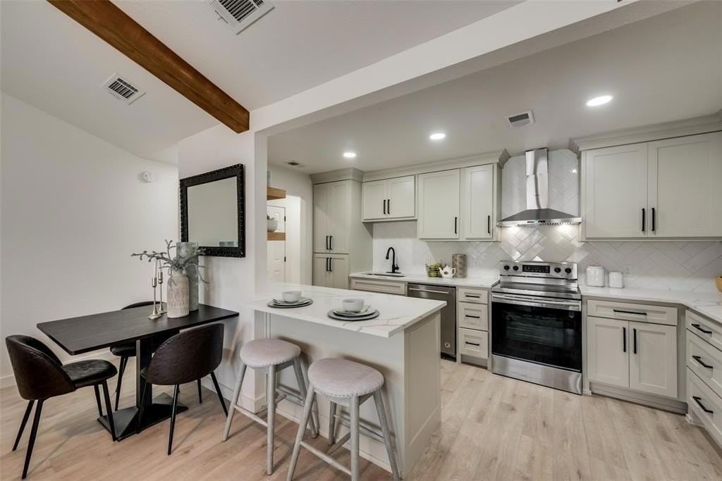 9227 Crimnson Ct - Photo 4 of 9