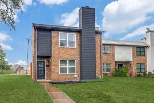 301 Towne House Ln - Photo 1 of 1