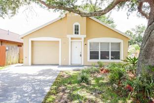 1401 Brookebridge Dr - Photo 1 of 1