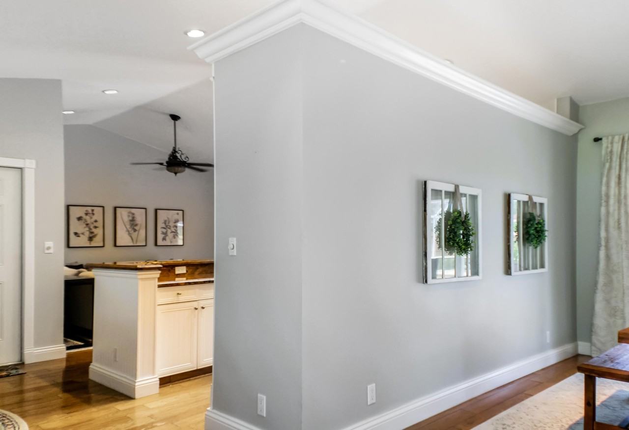 874 Blueberry Dr - Photo 5 of 40