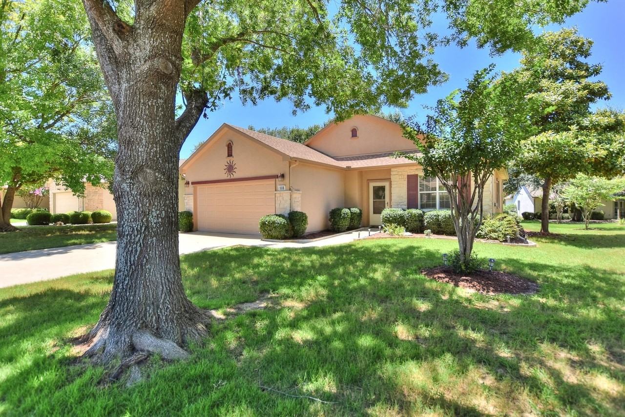 508 Texas Drive - Photo 2 of 24