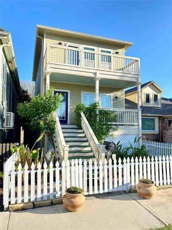 1424 Avenue M - Photo 2 of 47