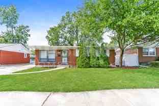 15612 Woodlawn East Ave - Photo 1 of 1