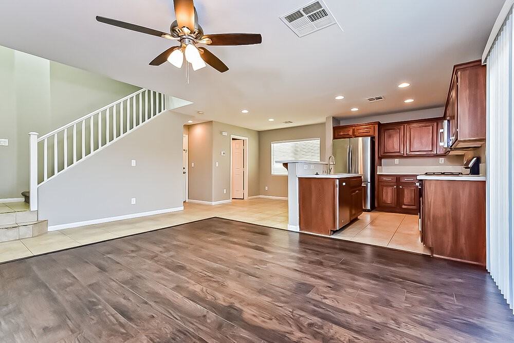 3948 Beverly Elms St - Photo 5 of 17