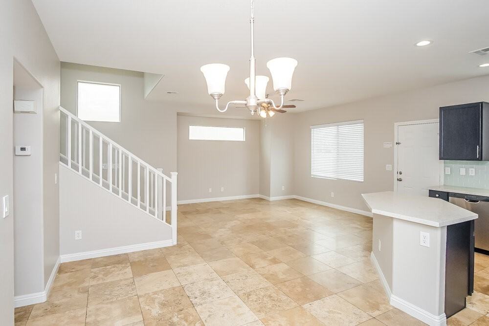 3523 Ashford Grove St - Photo 6 of 17