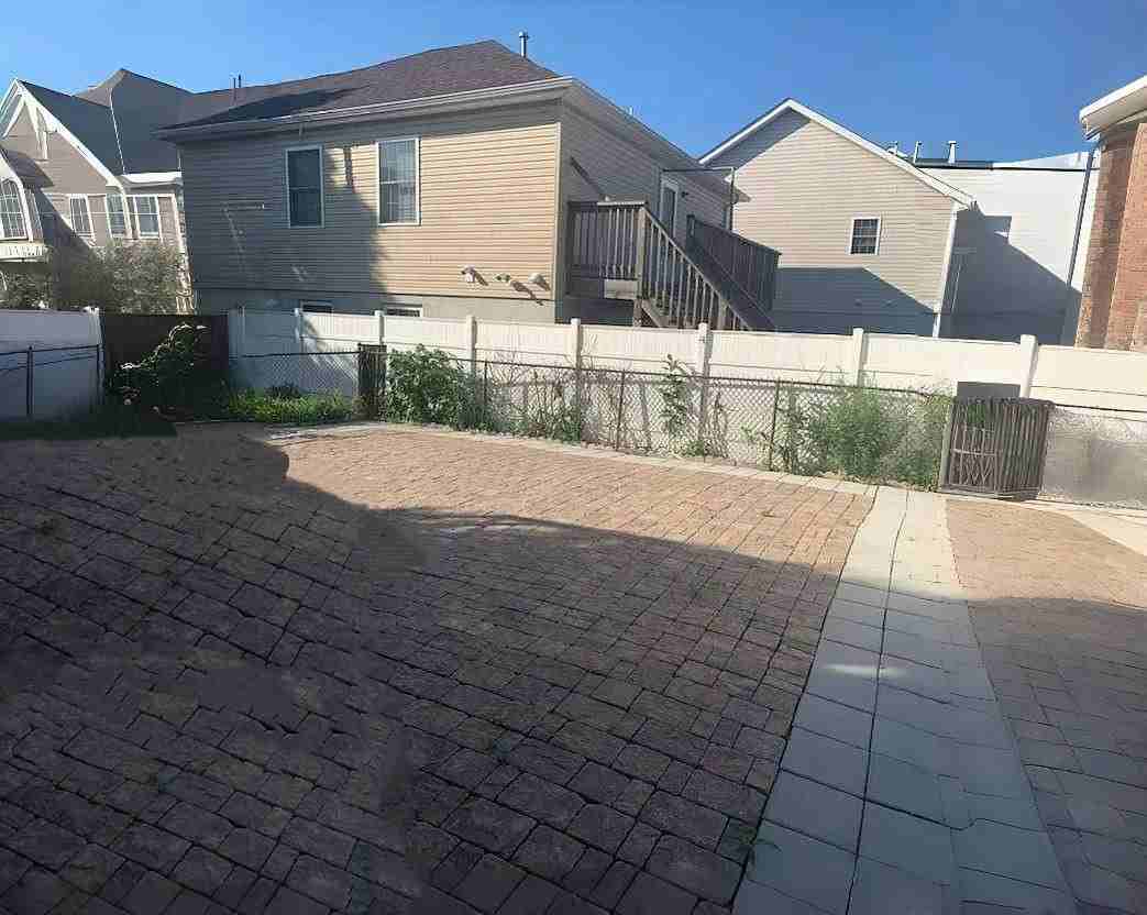 27 Washington Parkway - Photo 2 of 2