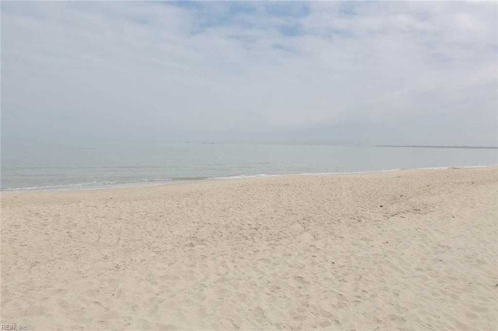 4466 Lauderdale Ave - Photo 5 of 48