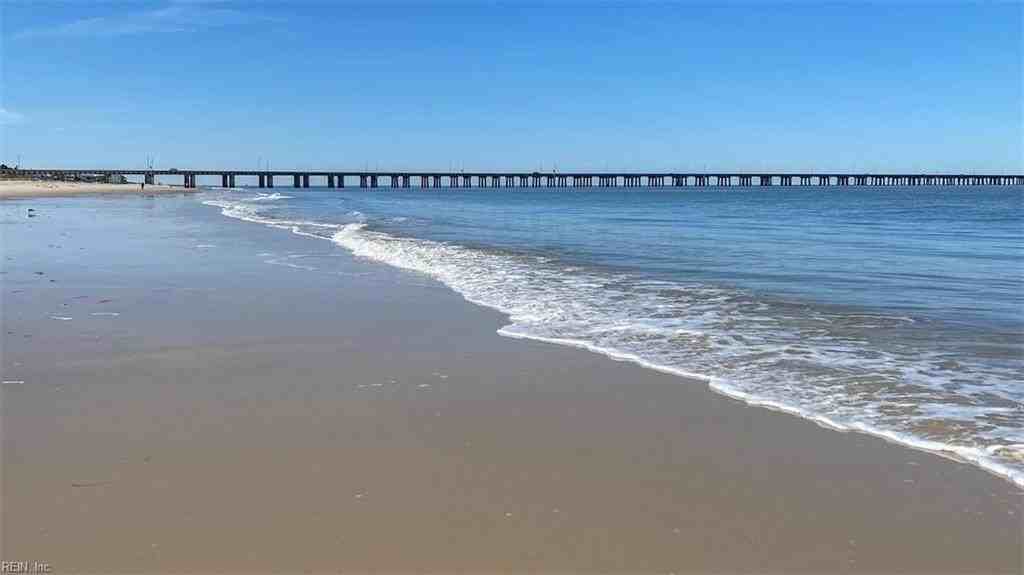 4464 Lauderdale Ave - Photo 2 of 44