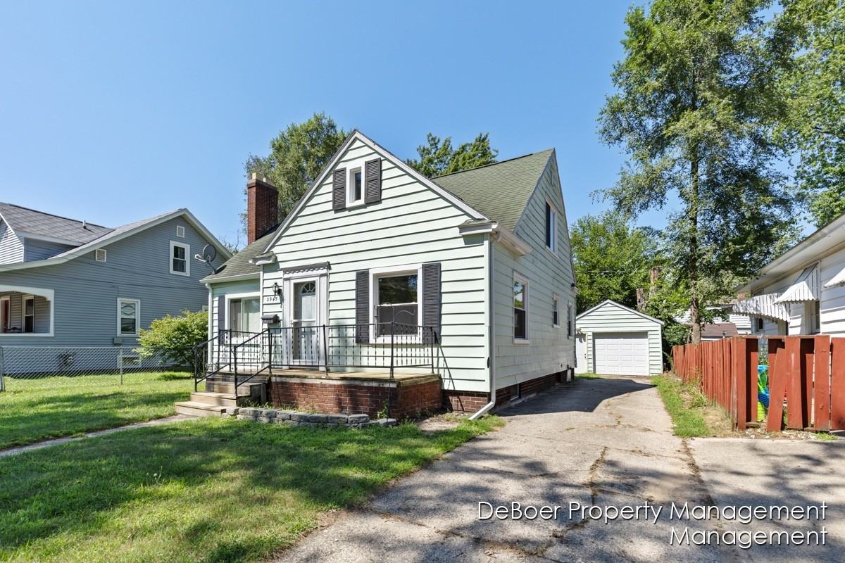 2945 Roosevelt Rd - Photo 6 of 20