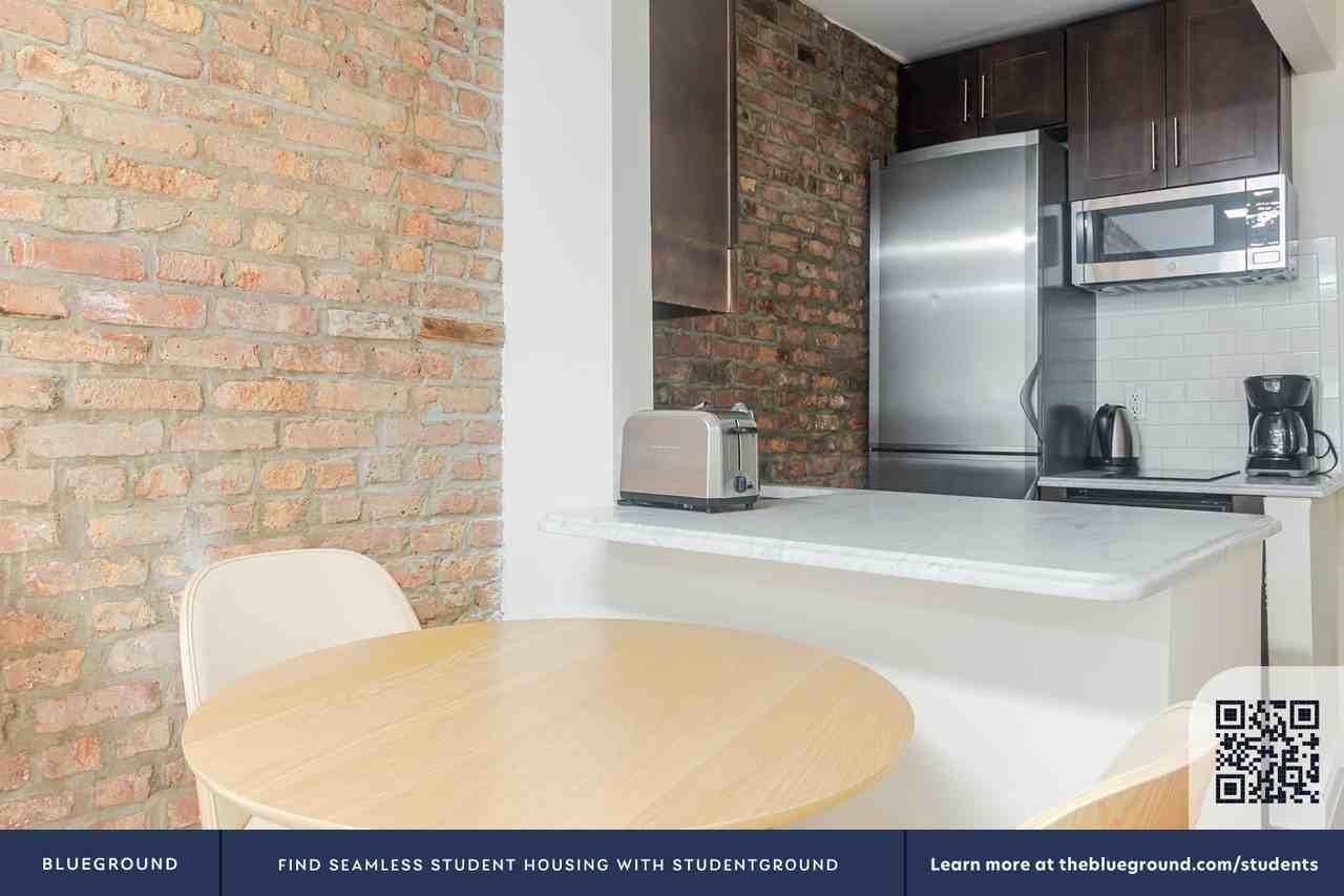 316 West 14th Street #1934 - Photo 7 of 21