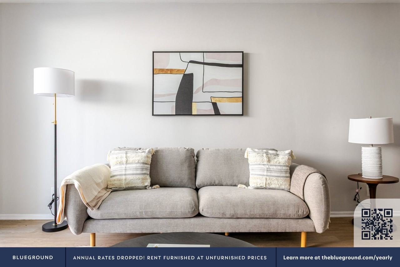 1371 S Beverly Glen Blvd #1397 - Photo 4 of 24