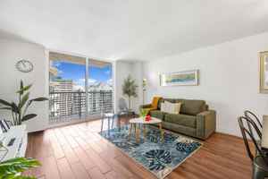 featured image of 1 Nw 12th St