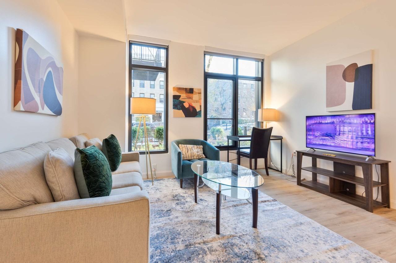 60 Kilmarnock St #1039271P - Photo 3 of 35