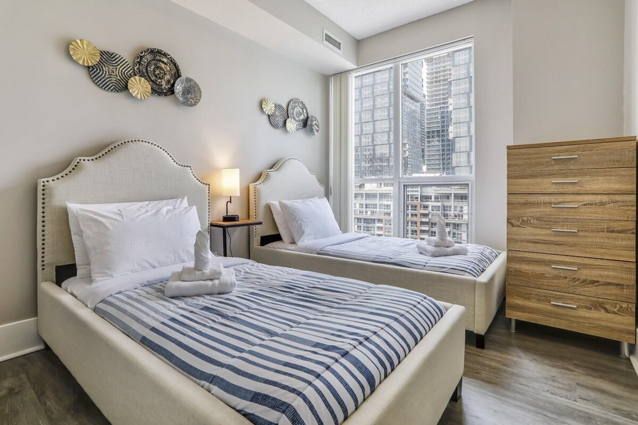 315 Front St W #1050769P - Photo 5 of 34