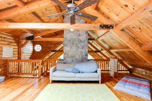 featured image of 4705 Horizon Ln