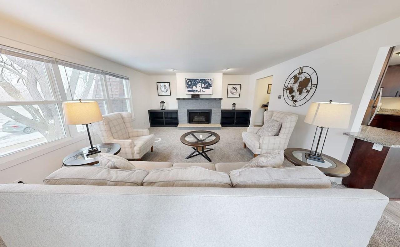 512 N 10th St #1270853P - Photo 2 of 10