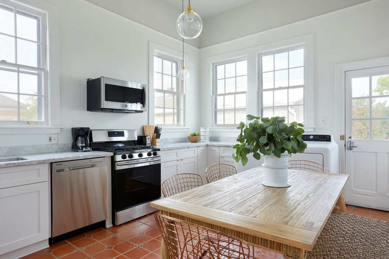 2317 North Rampart Street - Photo 3 of 12