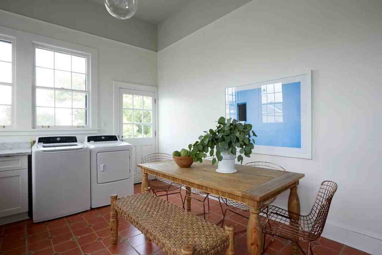 2317 North Rampart Street - Photo 4 of 12