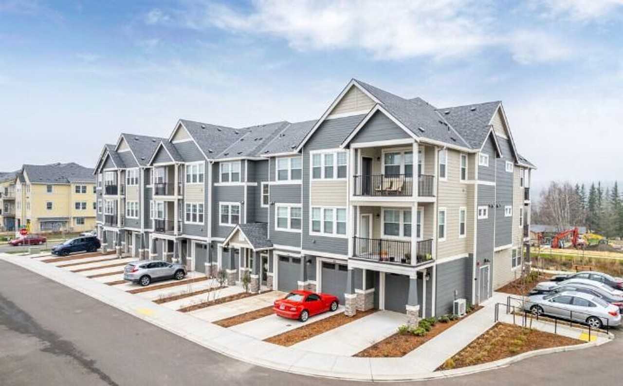 7136 Nw 159th Ave #1280534P - Photo 3 of 6