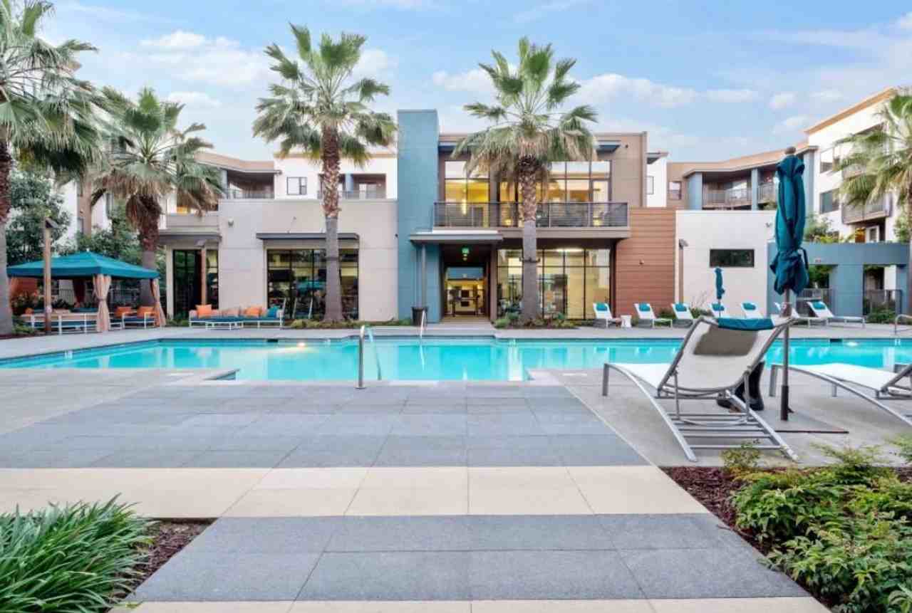 251 Brandon St #1280558P - Photo 2 of 7