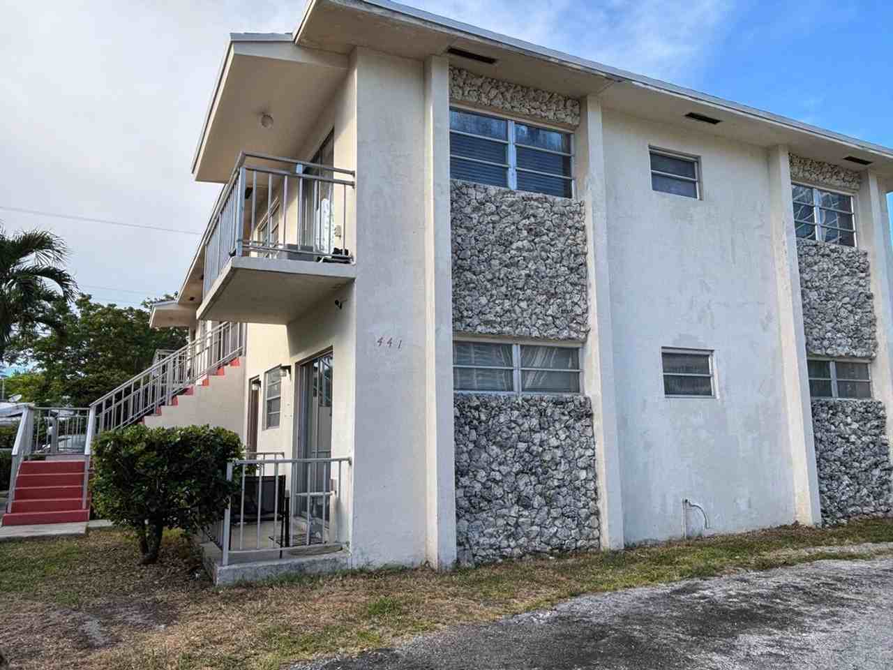 441 Sw 5th Ave #1281849P - Photo 6 of 25